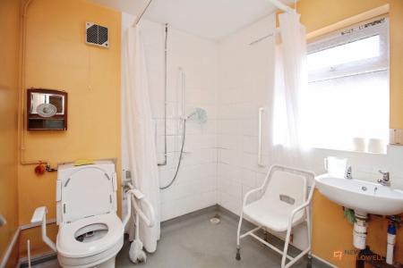 2 bedroom Terraced House for sale in Wilberforce Road, Leicester, LE3