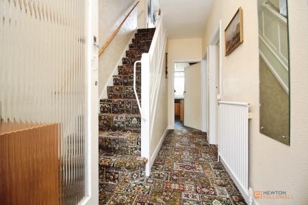 4 bedroom Semi-detached house for sale in Fairbourne Road, Braunstone Town, LE3