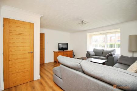 4 bedroom Detached house for sale in Jewsbury Way, Thorpe Astley, LE3