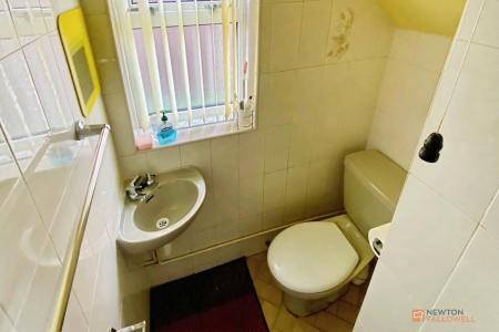 3 bedroom Detached house for sale in Priory Crescent, Leicester, LE3