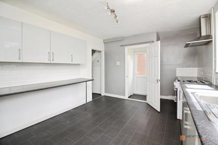 3 bedroom Semi-detached house for sale in Wardens Walk, Leicester Forest East, LE3