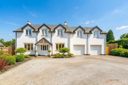 5 bedroom Detached house for sale in Markfield Road, Groby, LE6