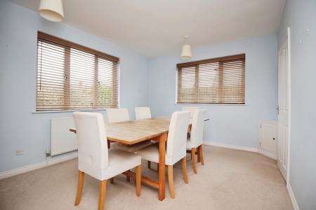5 bedroom Detached house for sale in Markfield Road, Groby, LE6
