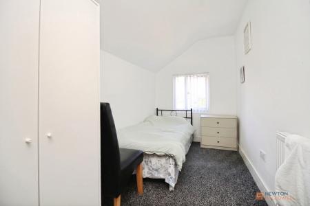 6 bedroom Terraced House for sale in Stanley Street, Barwell, LE9