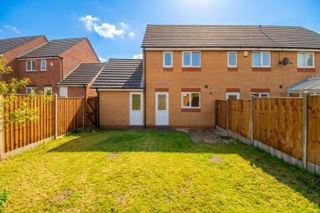 2 bedroom End of terrace house for sale in The Littlefare, Thorpe Astley, LE3