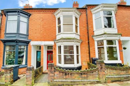 3 bedroom Terraced House for sale in Harrow Road, Leicester, LE3