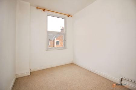 3 bedroom Terraced House for sale in Harrow Road, Leicester, LE3