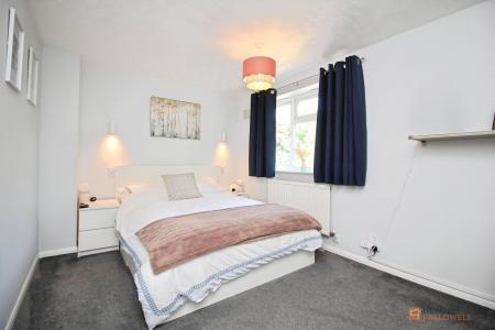 3 bedroom Semi-detached house for sale in Newquay Close, Hinckley, LE10