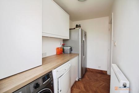 4 bedroom Detached house for sale in Jewsbury Way, Braunstone, LE3