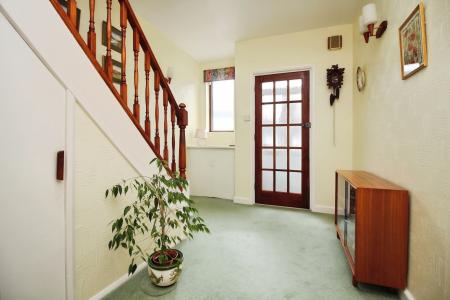 4 bedroom Semi-detached house for sale in Hilders Road, Leicester, LE3
