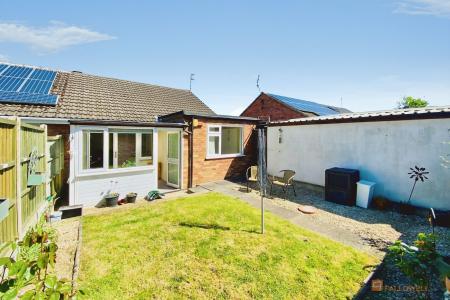 2 bedroom Semi-detached bungalow for sale in Kennedy Way, Leicester Forest East, LE3