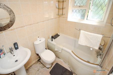 3 bedroom Detached house for sale in Ambergate Close, Broughton Astley, LE9