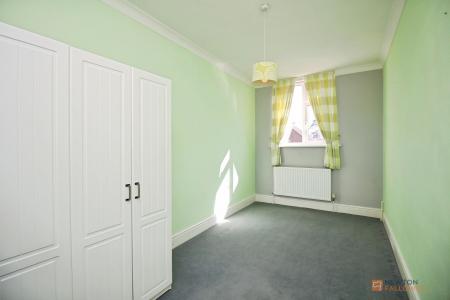 4 bedroom Semi-detached house for sale in Kirloe Avenue, Leicester Forest East, LE3
