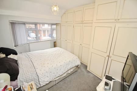 3 bedroom Semi-detached house for sale in Edith Avenue, Leicester, LE3