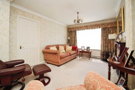 3 bedroom Detached house for sale in Watergate Lane, Leicester, LE3