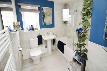 2 bedroom Detached bungalow for sale in Shiel Road, Lubbesthorpe, LE19
