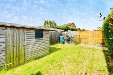 2 bedroom Terraced House for sale in Windsor Avenue, Groby, LE6