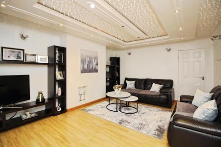3 bedroom Terraced House for sale in Morpeth Avenue, Leicester, LE4