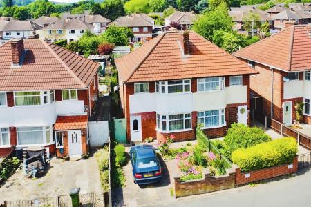 3 bedroom Semi-detached house for sale in Wilnicott Road, Leicester, LE3