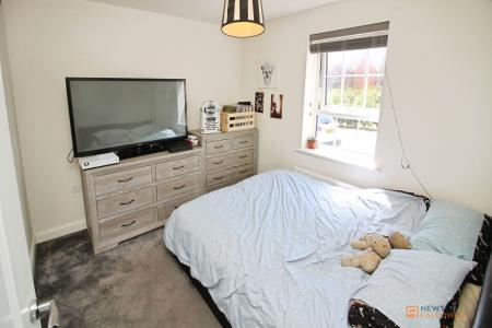 2 bedroom Flat for sale in Dionard Drive, Lubbesthorpe, LE19