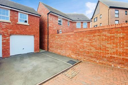 2 bedroom Flat for sale in Dionard Drive, Lubbesthorpe, LE19