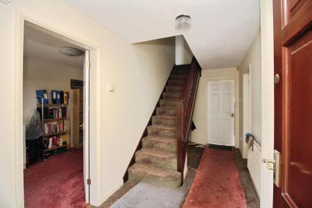 4 bedroom Detached house for sale in Kingcup Close, Leicester Forest East, LE3