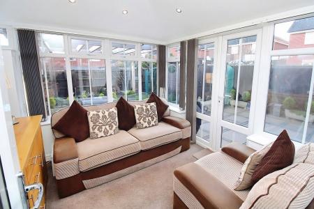4 bedroom Detached house for sale in Cooke Close, Braunstone, LE3