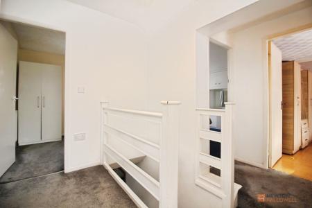 5 bedroom Semi-detached house for sale in Kingsway, Leicester, LE3