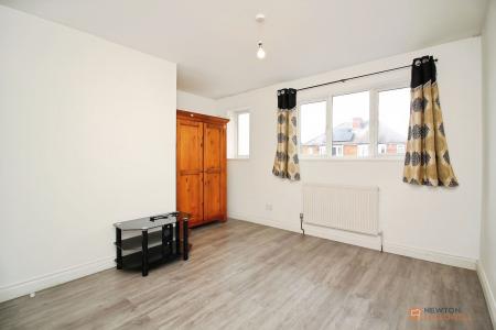 2 bedroom Detached house for sale in Beech Drive, Leicester, LE3