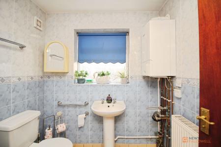 3 bedroom Semi-detached house for sale in Boynton Road, Leicester, LE3
