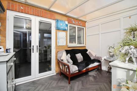 3 bedroom Semi-detached house for sale in Boynton Road, Leicester, LE3