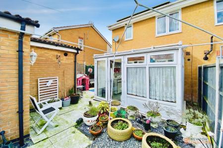 3 bedroom Semi-detached house for sale in Boynton Road, Leicester, LE3