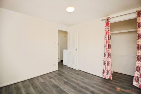 2 bedroom Terraced House for sale in Heatherbrook Road, Leicester, LE4