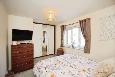 3 bedroom Semi-detached house for sale in Strathy Close, Lubbesthorpe, LE19