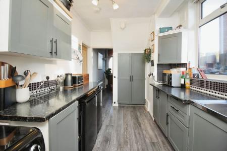 3 bedroom Semi-detached house for sale in Acres Road, Leicester Forest East, LE3