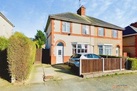 3 bedroom Semi-detached house for sale in Tower Road, Earl Shilton, LE9