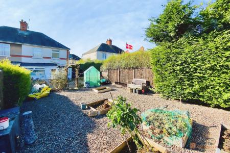 3 bedroom Semi-detached house for sale in Tower Road, Earl Shilton, LE9