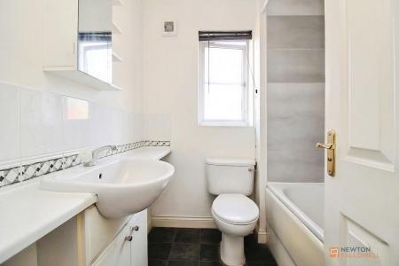 3 bedroom Semi-detached house for sale in Jubilee Drive, Earl Shilton, LE9