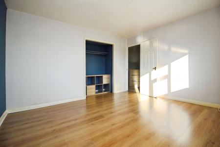3 bedroom End of terrace house for sale in Ashlyns Rise, Leicester, LE3