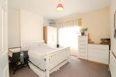 3 bedroom Terraced House for sale in Tudor Road, Leicester, LE3