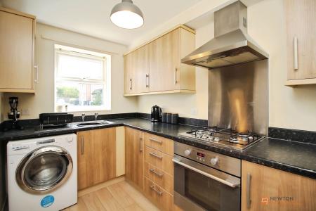 3 bedroom Semi-detached house for sale in Oaklands Way, Earl Shilton, LE9