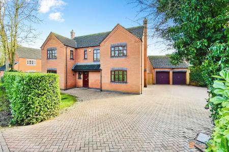 5 bedroom Detached house for sale in Station Road, Desford, LE9