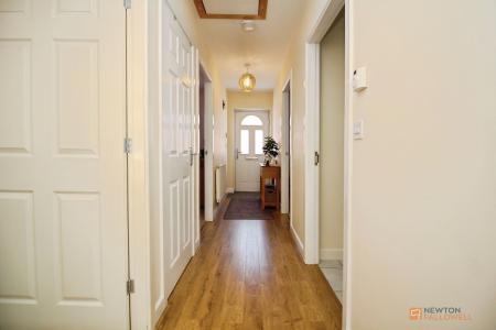 2 bedroom Semi-detached bungalow for sale in Field Gate Gardens, Glenfield, LE3