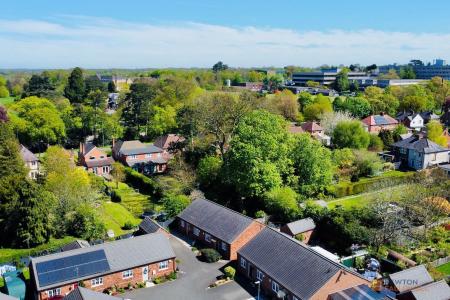 2 bedroom Semi-detached bungalow for sale in Field Gate Gardens, Glenfield, LE3
