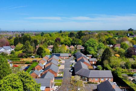 2 bedroom Semi-detached bungalow for sale in Field Gate Gardens, Glenfield, LE3