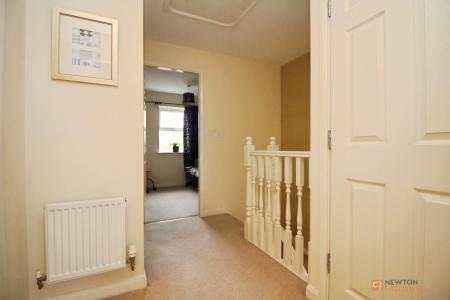 4 bedroom End of terrace house for sale in Livingstone Lane, Earl Shilton, LE9