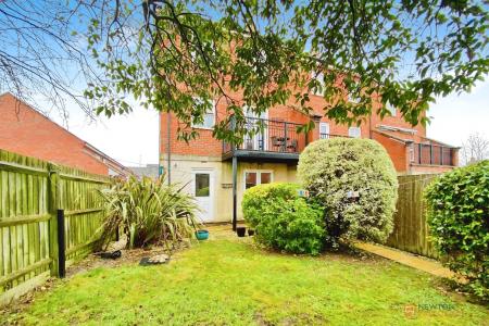 4 bedroom End of terrace house for sale in Livingstone Lane, Earl Shilton, LE9