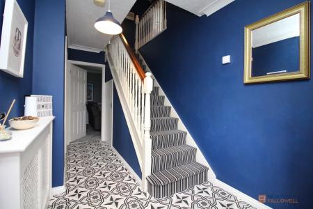 4 bedroom Detached house for sale in Foxon Way, Braunstone, LE3