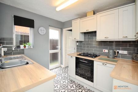4 bedroom Detached house for sale in Foxon Way, Braunstone, LE3