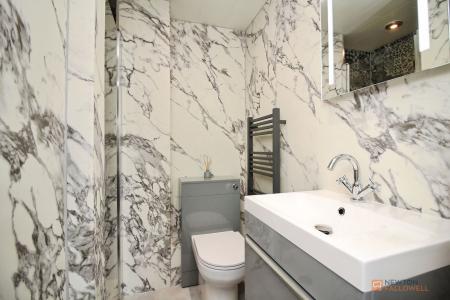 4 bedroom Detached house for sale in Foxon Way, Braunstone, LE3